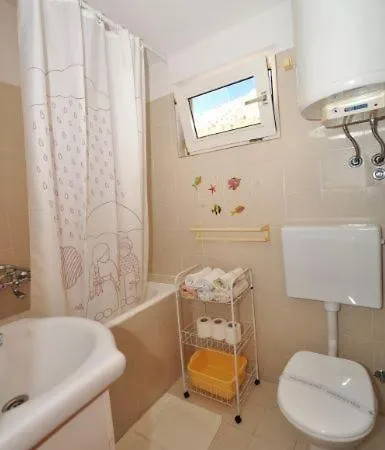 In With Sea View, Balcony, Air Conditioning, Wi-fi Apartment *
