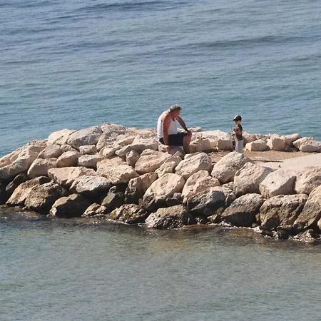 In With Sea View, Balcony, Air Conditioning, Wi-fi Apartment *