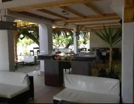 In With Sea View, Balcony, Air Conditioning, Wi-fi *