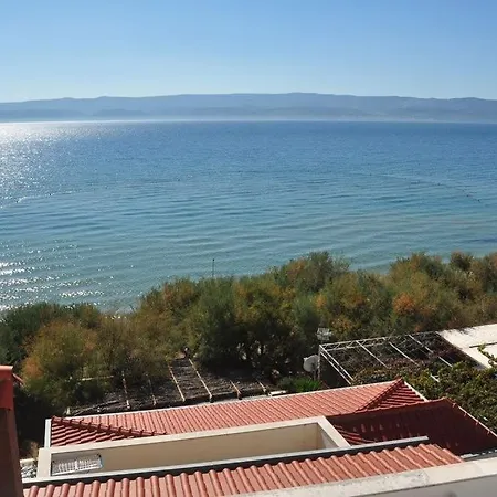 In With Sea View, Balcony, Air Conditioning, Wi-fi Duce